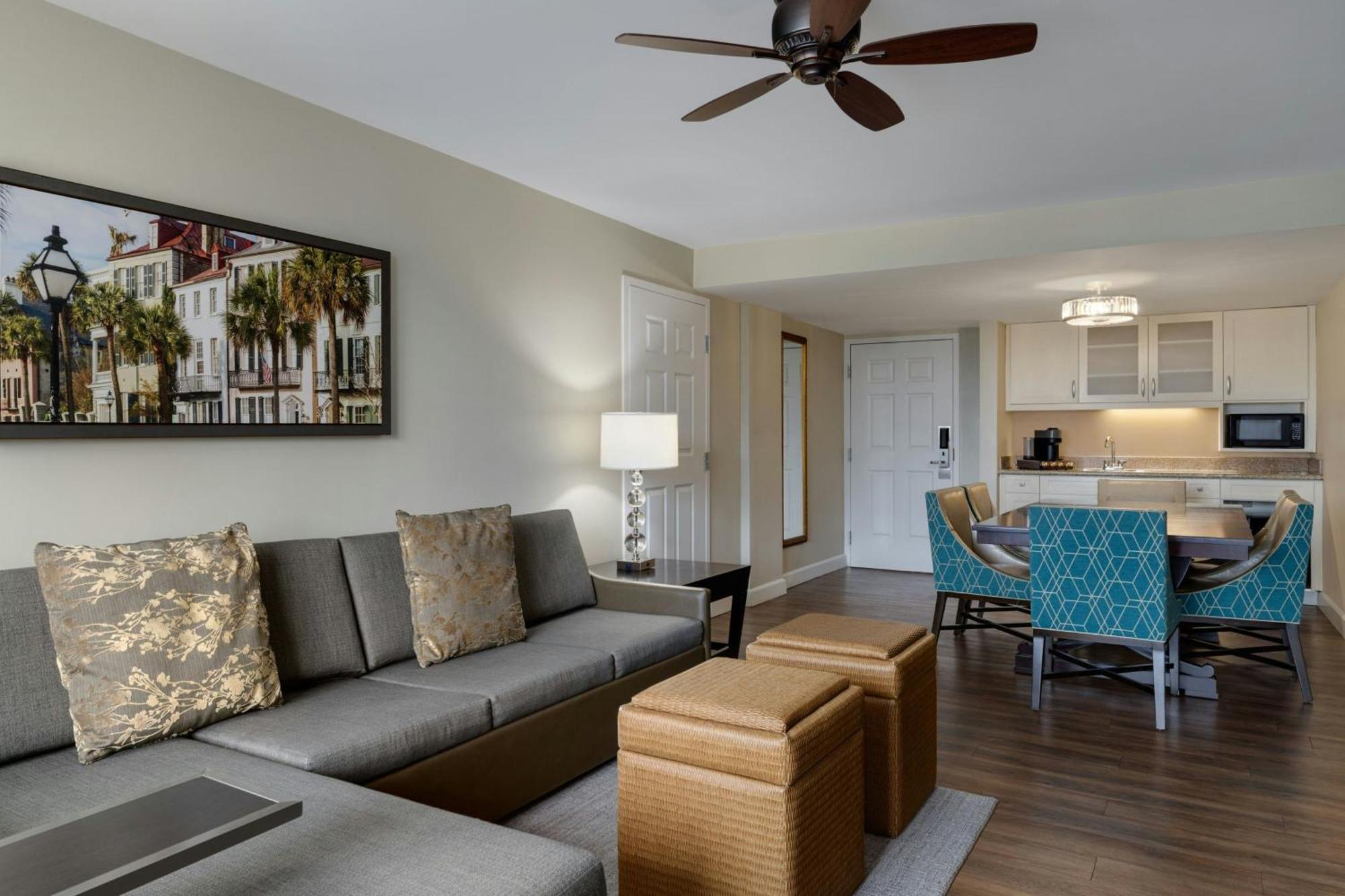 Courtyard By Marriott Charleston Historic District Hotel Ngoại thất bức ảnh