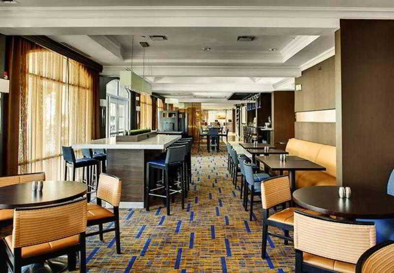 Courtyard By Marriott Charleston Historic District Hotel Ngoại thất bức ảnh